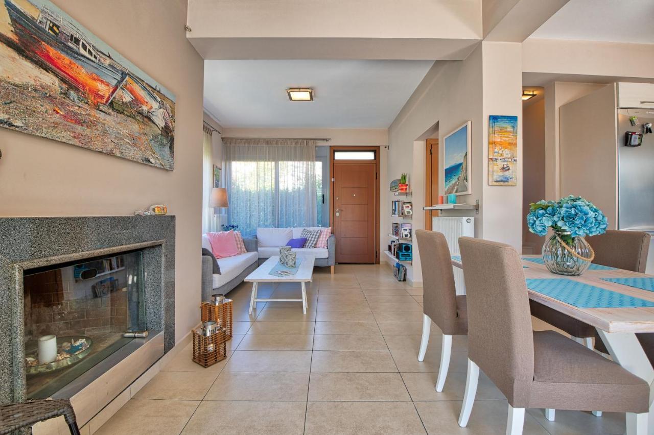 Elegant new maisonette near the sea Aegina Esterno foto
