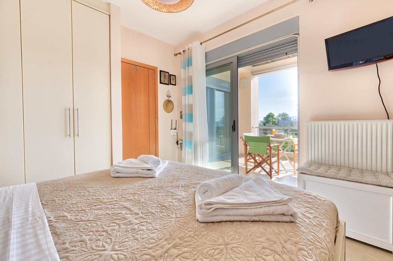Elegant new maisonette near the sea Aegina Esterno foto