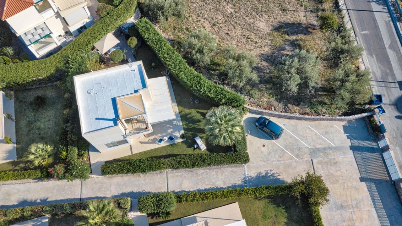 Elegant new maisonette near the sea Aegina Esterno foto